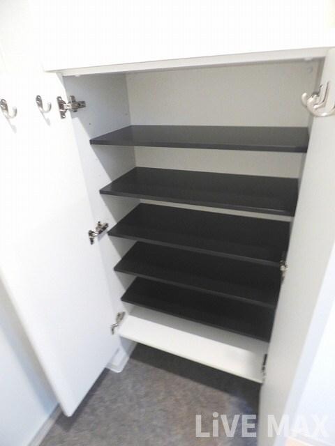 セレニテ上町台の物件内観写真