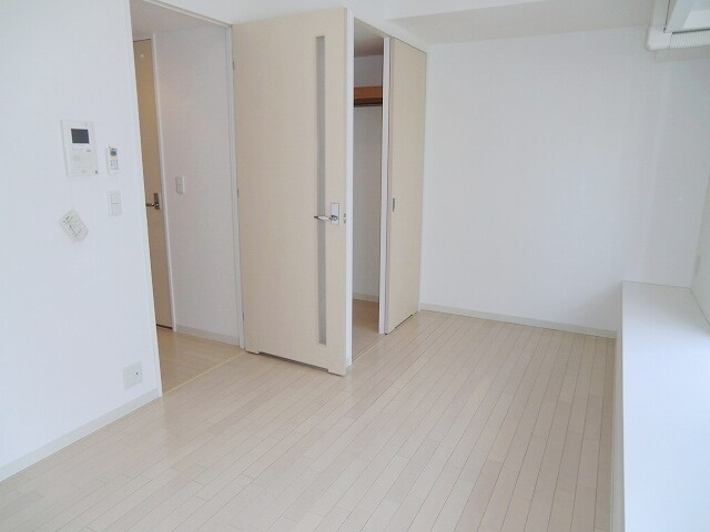 ドゥーエ江坂Ⅲの物件内観写真