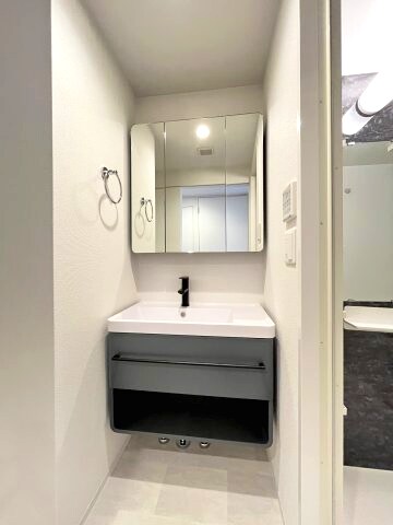 セレニテ江坂エクラの物件内観写真