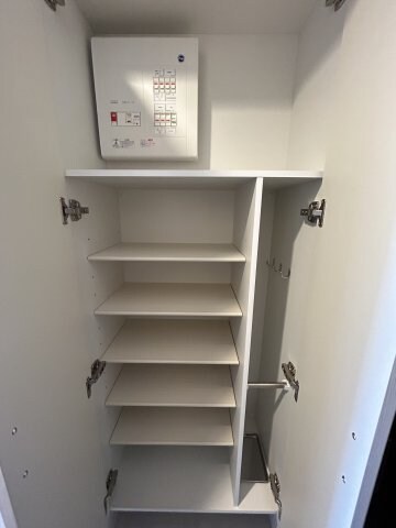 エスリード新大阪ザ・プレミアEASTの物件内観写真