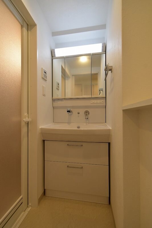 堺筋本町駅 徒歩5分 2階の物件内観写真