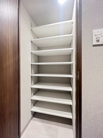 スプランディッド江坂Ⅲの物件内観写真