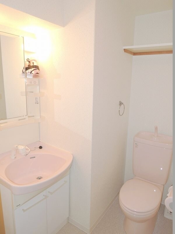 レ・コンフォルトの物件内観写真