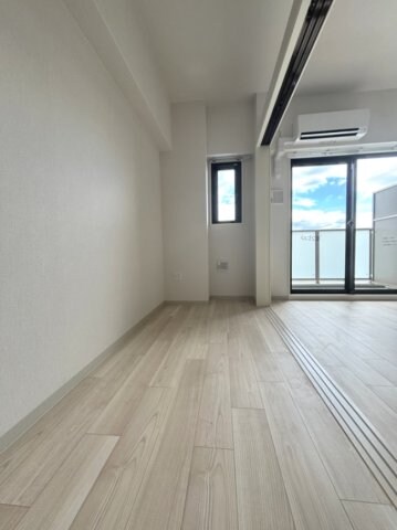 ファーストフィオーレ江坂ガーデンの物件内観写真