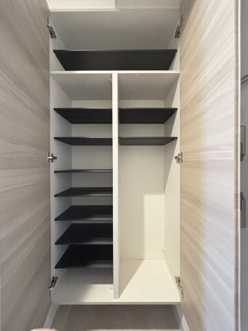 ファーストフィオーレ江坂ガーデンの物件内観写真