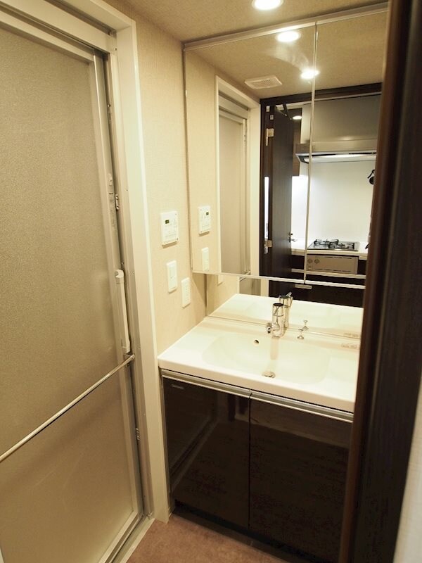 コンフォリア北堀江一丁目の物件内観写真