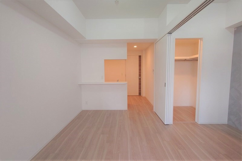 セレニテ中崎町リアンの物件内観写真