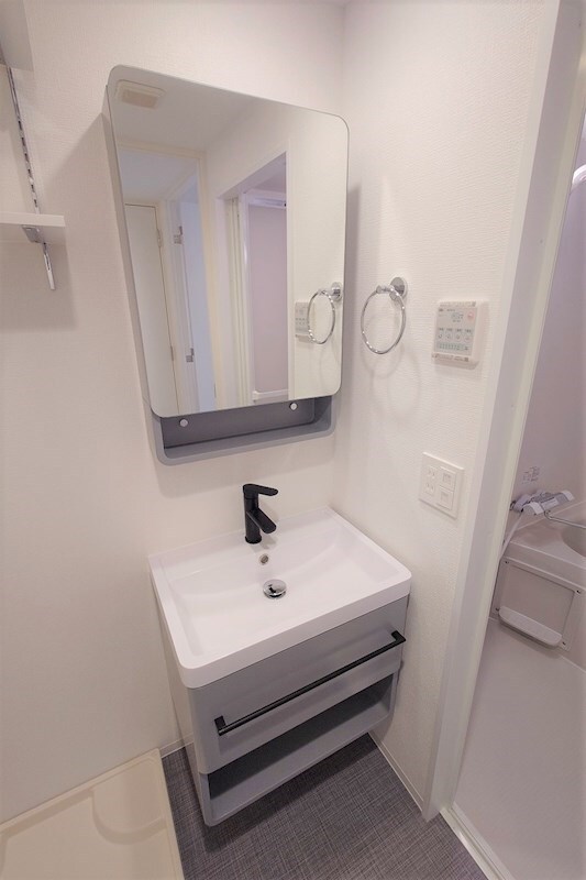 セレニテ中崎町リアンの物件内観写真