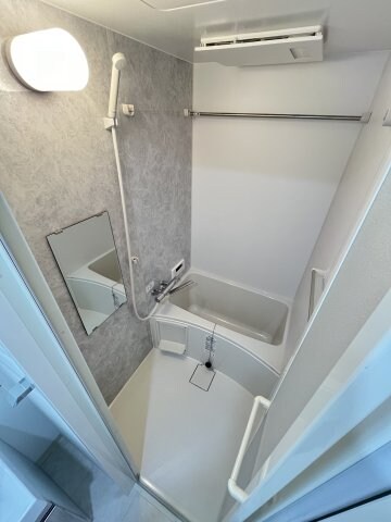 THE RESIDENCE Hの物件内観写真