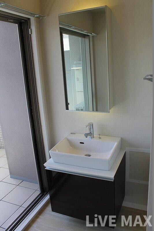 淀屋橋駅 徒歩8分 8階の物件内観写真