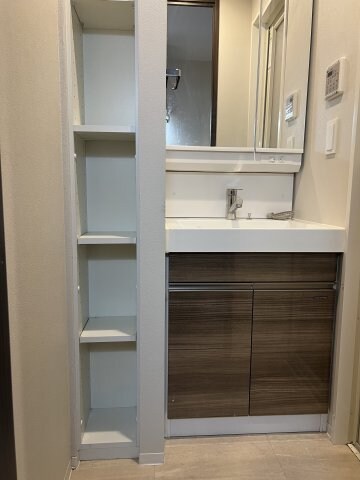 コンフォリア・リヴ新大阪Qの物件内観写真