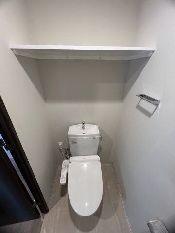 コンフォリア・リヴ新大阪Qの物件内観写真