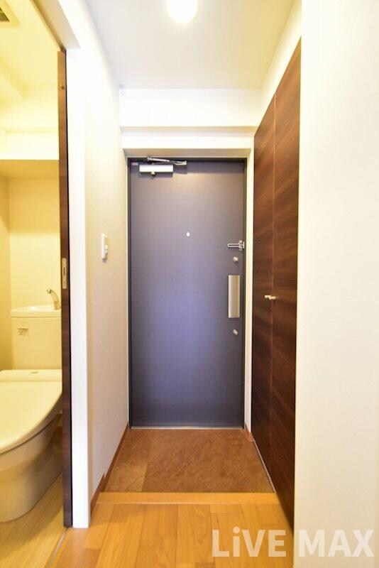 南森町駅 徒歩4分 8階の物件内観写真