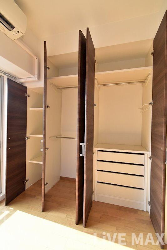 南森町駅 徒歩4分 8階の物件内観写真