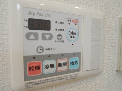 北浜駅 徒歩5分 2階の物件内観写真