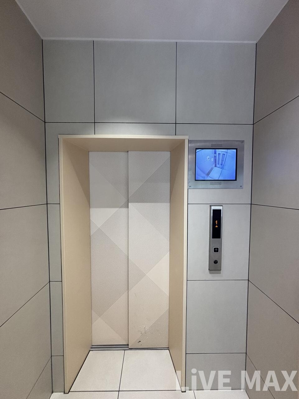 プライマル南森町パークビューの物件外観写真