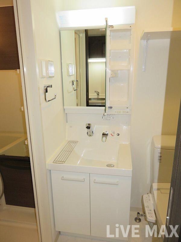 アーデンタワー本町イーストの物件内観写真