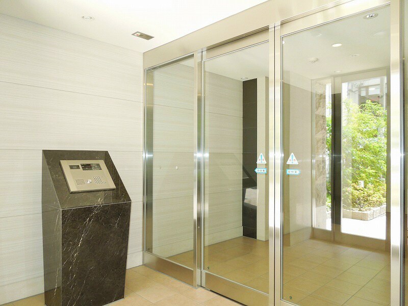 プレサンス本町ジョイスの物件外観写真