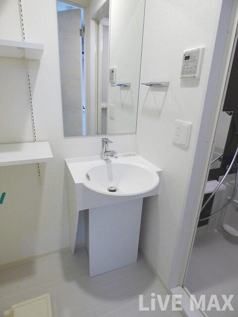 ファーストフィオーレ心斎橋イーストⅢの物件内観写真