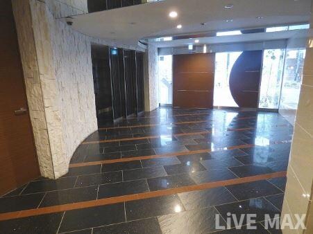 セレニテ上町台の物件外観写真