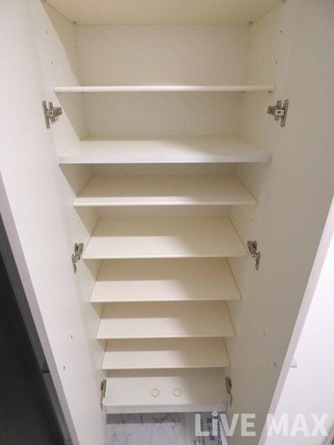 ルーエ本町の物件内観写真