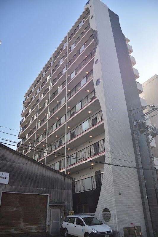 阿波座駅 徒歩3分 2階の物件外観写真