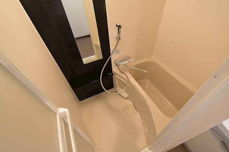 ワールドアイ江坂アルバの物件内観写真