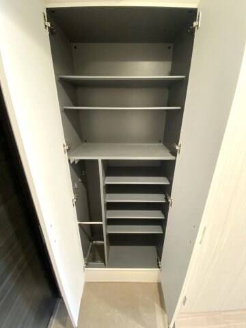 プレサンス長堀通グレイタスの物件内観写真