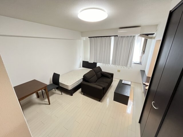 江坂アパートメントの物件内観写真