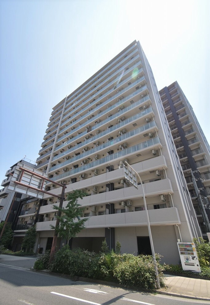 阿波座駅 徒歩7分 6階の物件外観写真