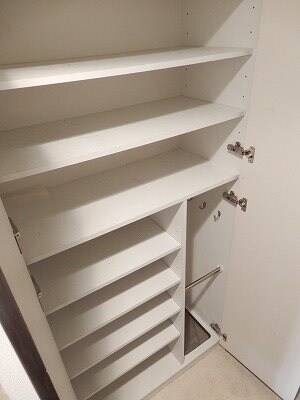 阿波座駅 徒歩7分 6階の物件内観写真