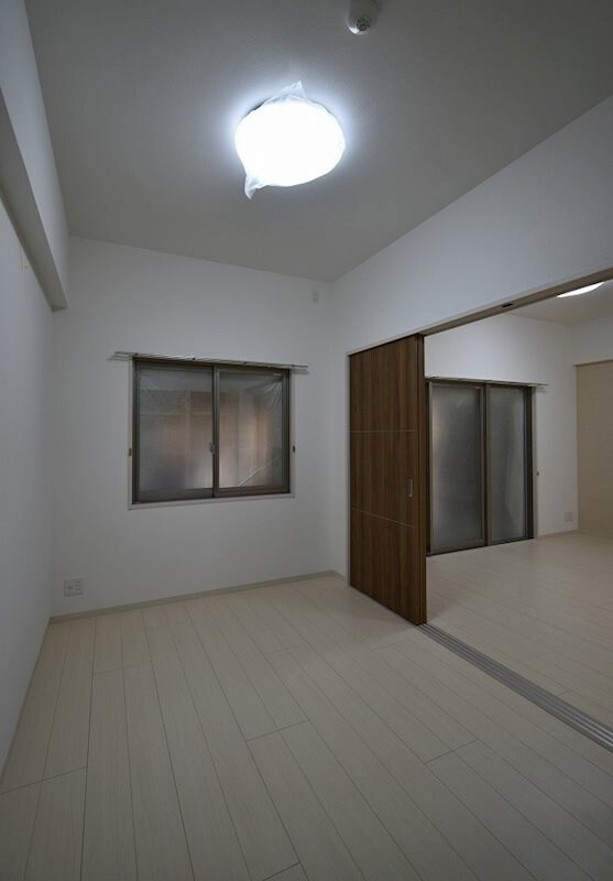 阿波座駅 徒歩1分 2階の物件外観写真