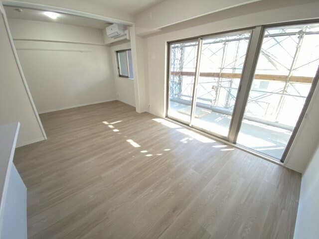 グランヴィラッセ北梅田の物件内観写真