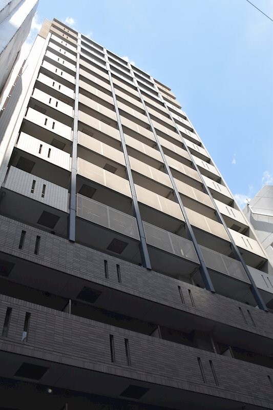 レジディア京町堀の物件外観写真