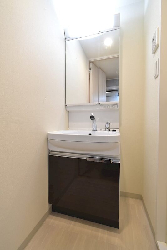 なんば駅 徒歩2分 2階の物件内観写真