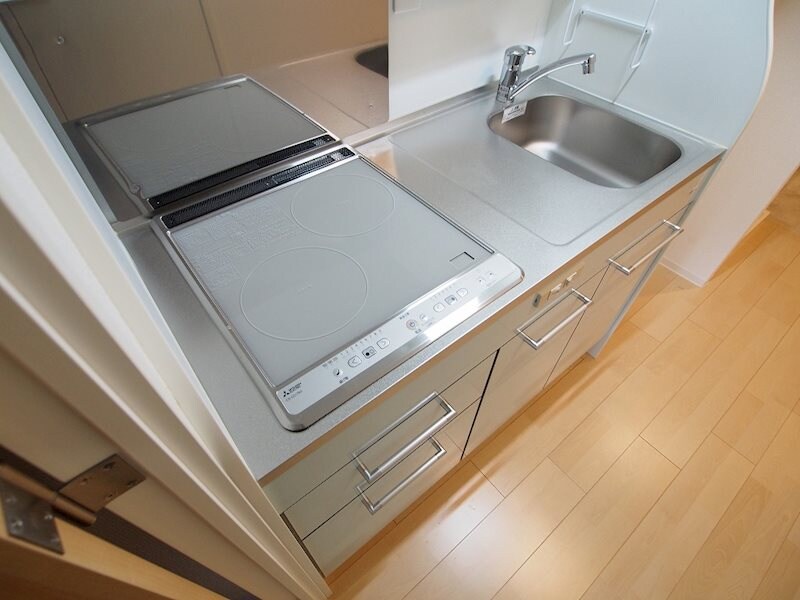 SERENiTE本町refletの物件内観写真