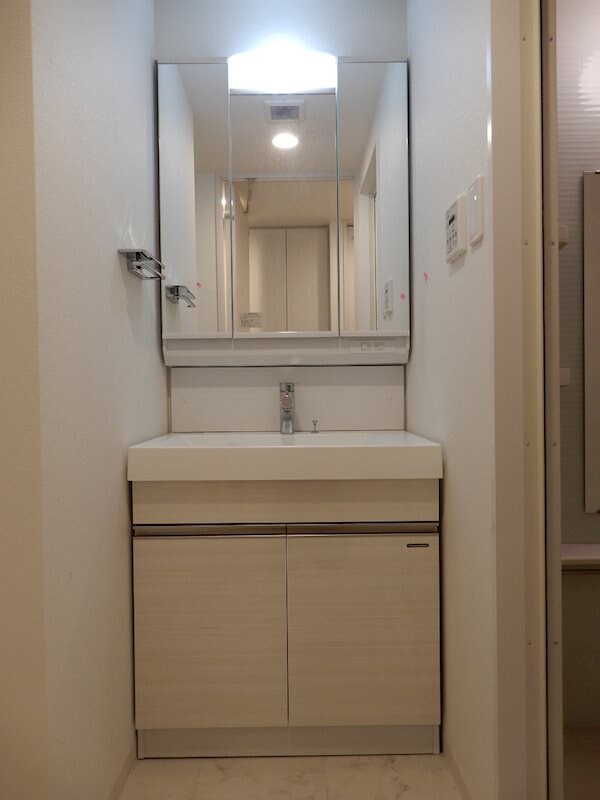 本町駅 徒歩4分 12階の物件内観写真