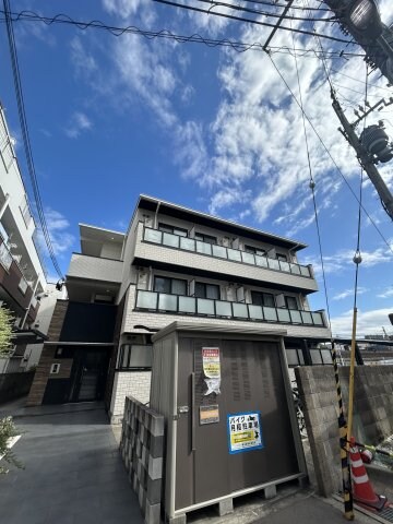 Wins Court Utajimaの物件外観写真