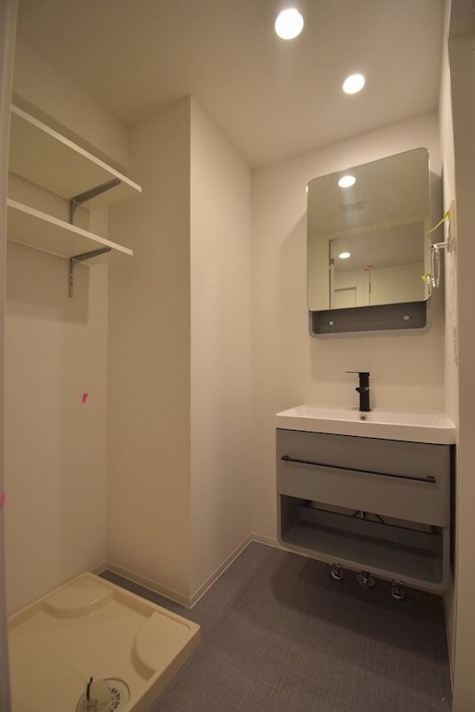 江坂駅 徒歩10分 8階の物件内観写真