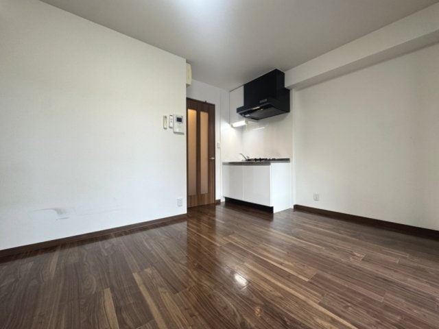 プリエール新大阪サウスの物件内観写真