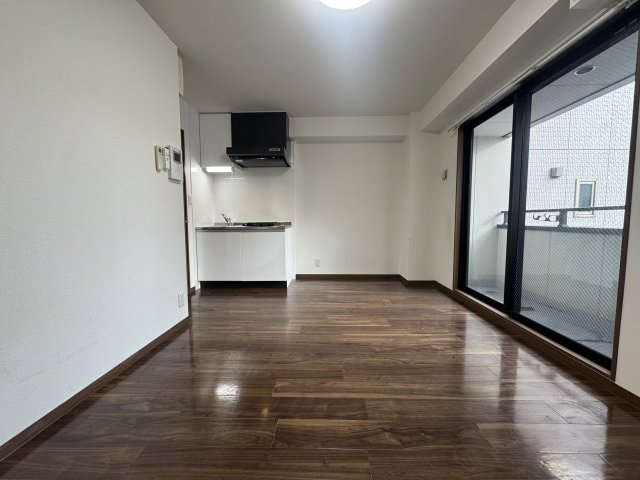 プリエール新大阪サウスの物件内観写真