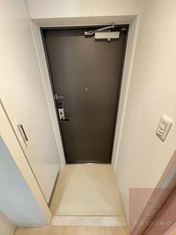 エスリード江坂広芝町の物件内観写真