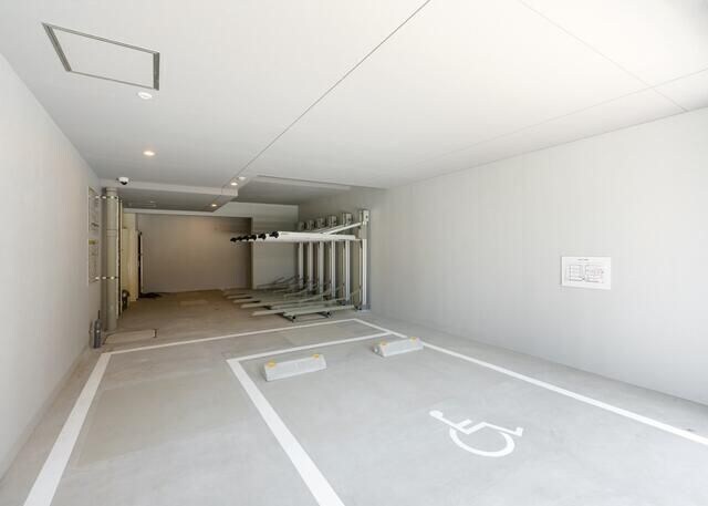 レオーネ志村坂上の物件外観写真