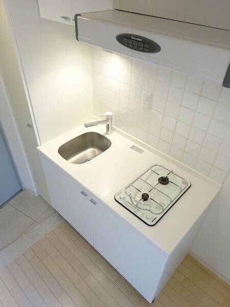 パレ・ホームズ西高島平の物件内観写真