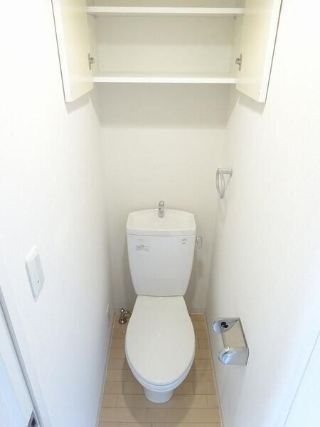 パレ・ホームズ西高島平の物件内観写真