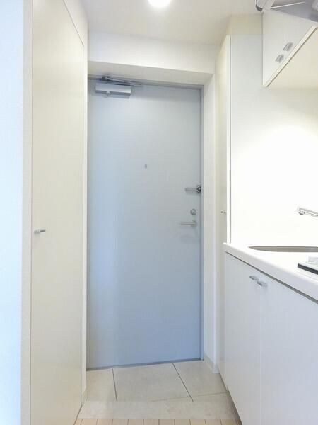 パレ・ホームズ西高島平の物件内観写真