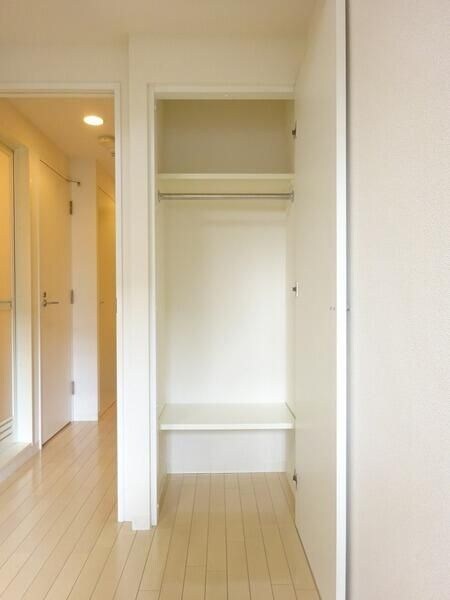 パレ・ホームズ西高島平の物件内観写真