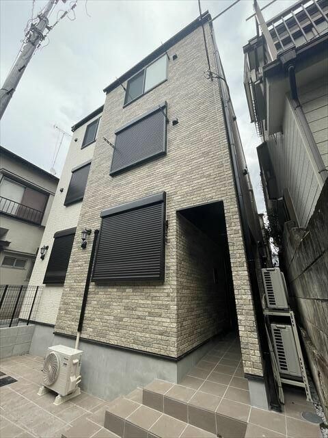 サニーブリーズ板橋の物件外観写真