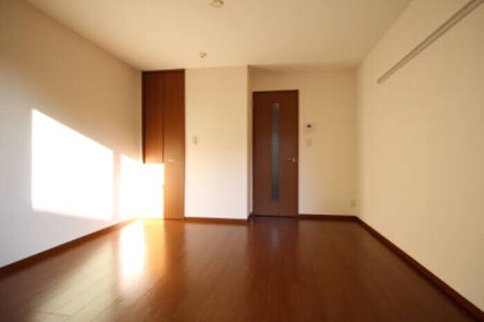 アレイ・ヴィラの物件内観写真