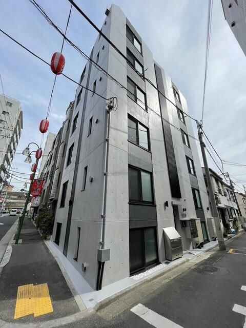 ＯＭＯＣｉ　ＤＥ　ＳＥＮＧＯＫＵの物件外観写真